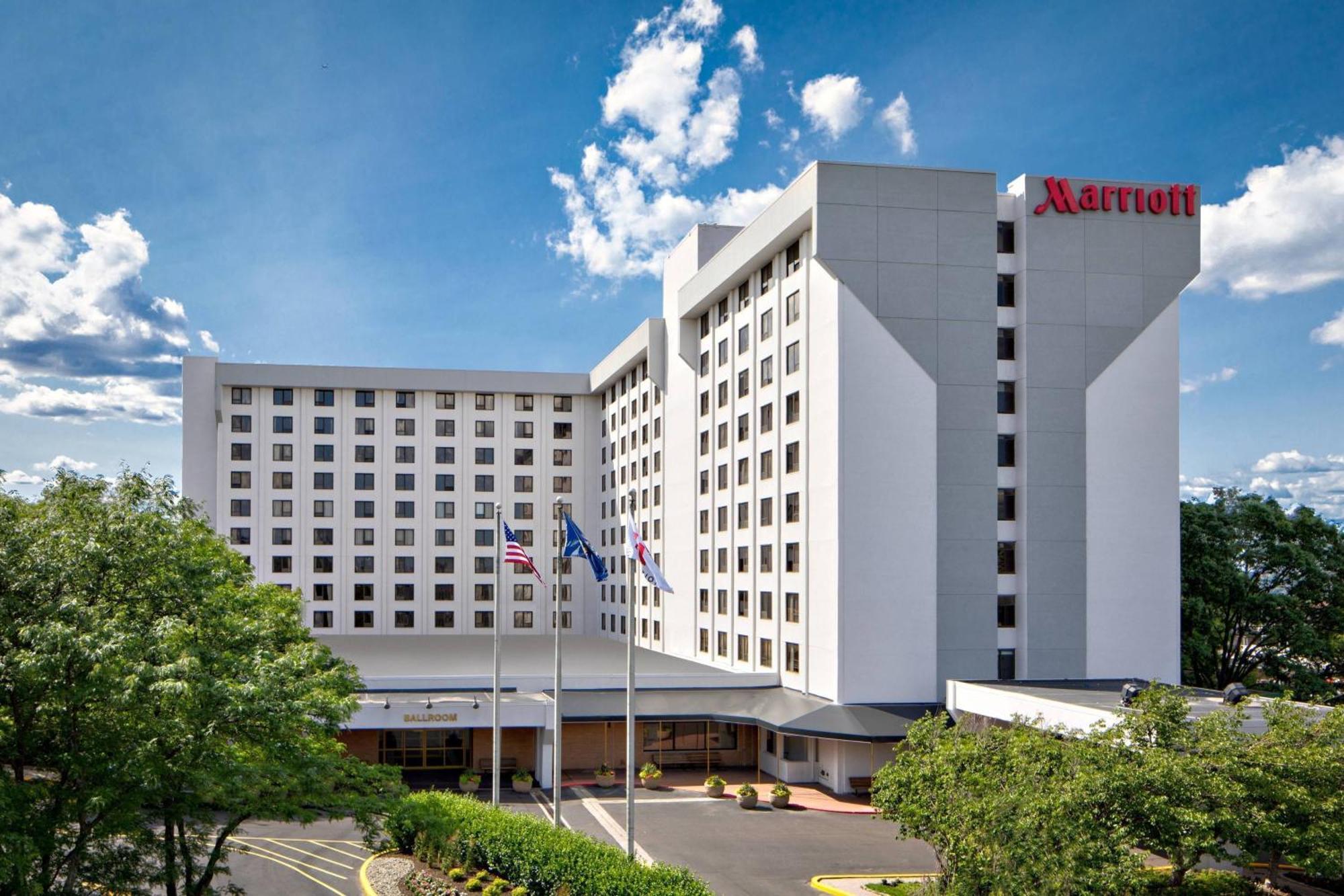 Hotel New York Laguardia Airport Marriott Esterno foto