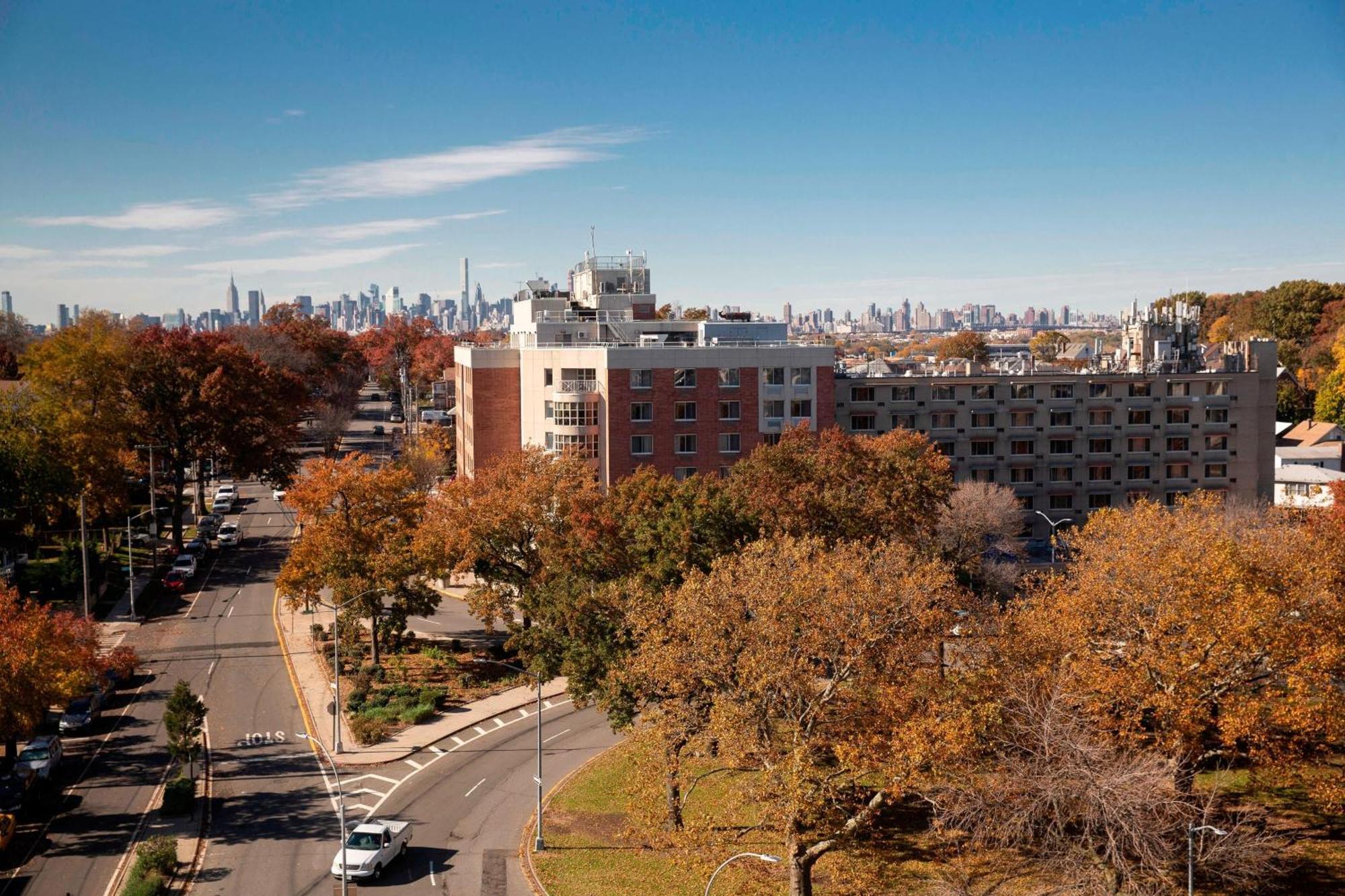 Hotel New York Laguardia Airport Marriott Esterno foto